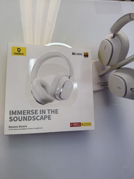 Casti Baseus. Produs premium