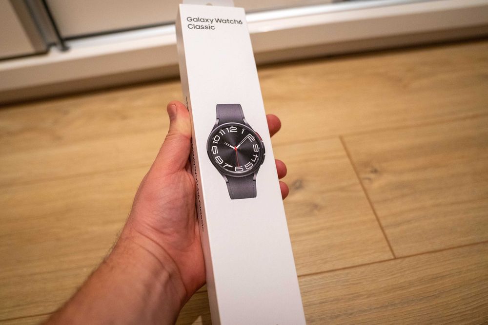 Ceas smartwatch Samsung Galaxy Watch6 Classic, 43mm, LTE, Black