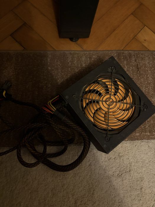 vand sursa njoy 500w 2x pcie 6+2