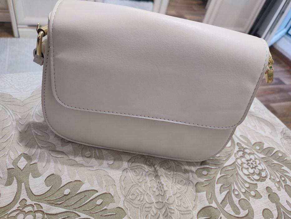 Сумка кросс-боди маленькая через плечо