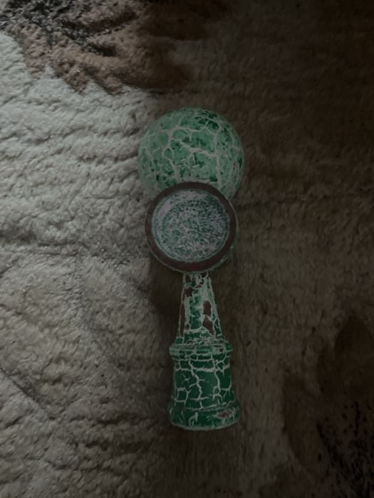 Kendama fara ata