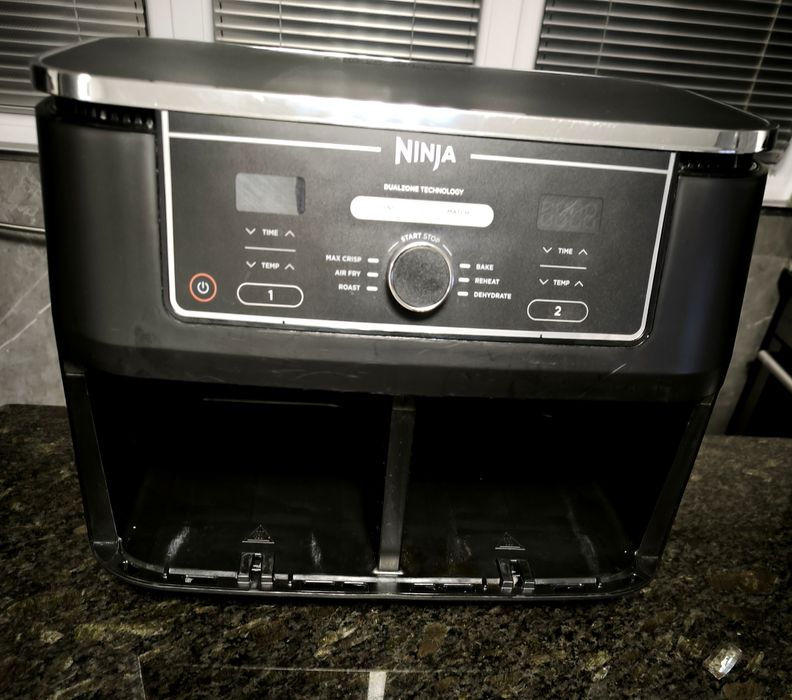 Ninja air fryer  2400watt
