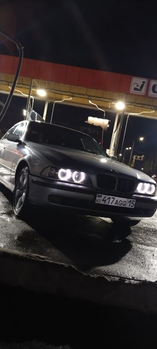 БМВ е39 продам без торга и обмена