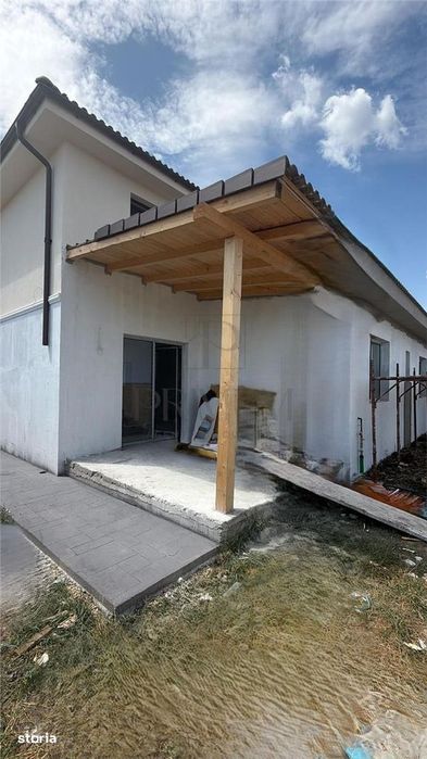 DUPLEX 110 mp | Despărțit prin cameră tehnică | Te