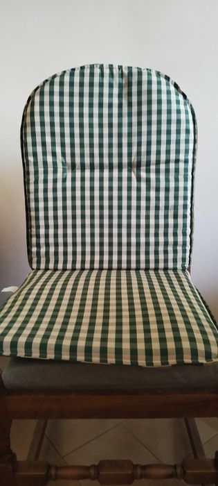 Възглавници за столове