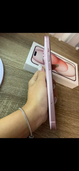 Iphone 15 plus roz