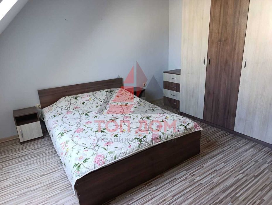 Дава се под наем Тристаен апартамент в Варна, Център - 80 кв.м за 484.5 € - Снимка #3