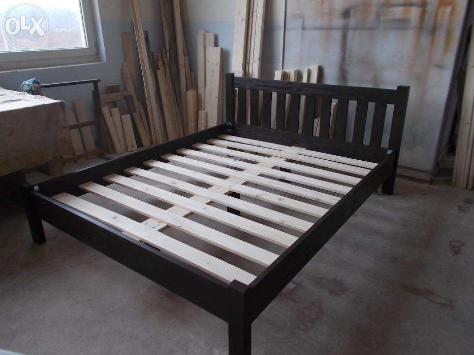 TRANSPORT GRATUIT.Pat din lemn masiv.Cod 203