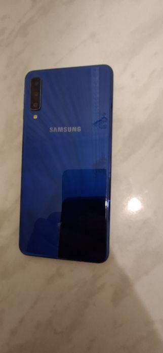 Samsung A7 2018 год