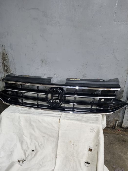 Grila centrala Vw Tiguan R ' line 2022