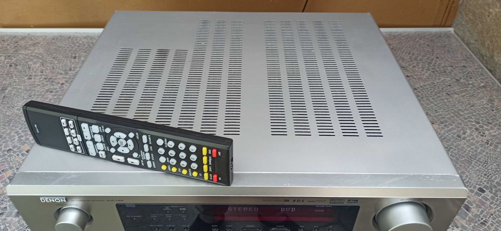 Denon AVR-1404 5.1 канала с дистанционно