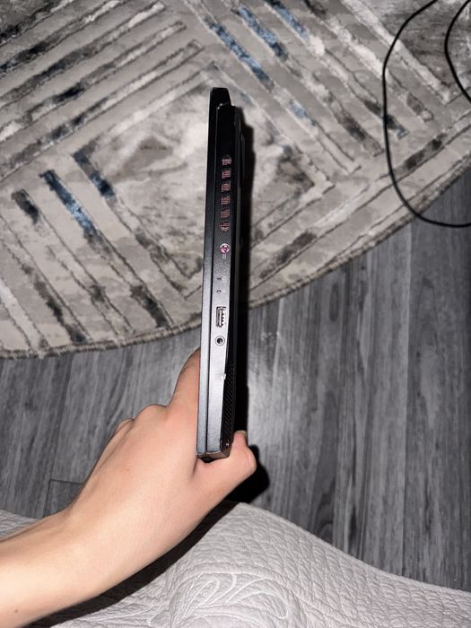 Acer nitro 7 gaming laptop
