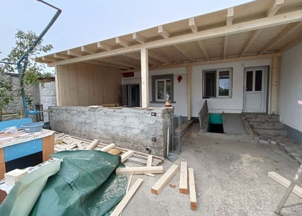 Terase  foișoare casute de depozitare