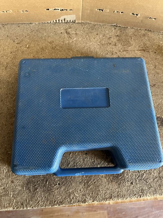 Продам пневмомашинку для зачистки камер