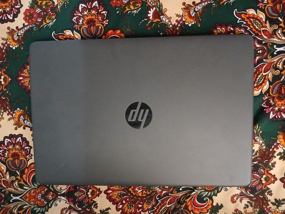 Ноутбук HP Ryzen 5