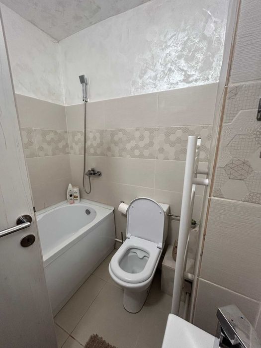 Inchiriez  Garsoniera