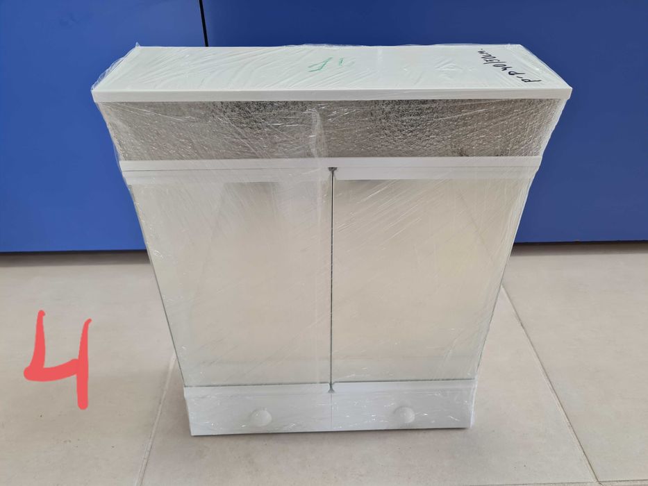 PVC Шкаф за Баня Различни Модели Огледало Водоустойчиви