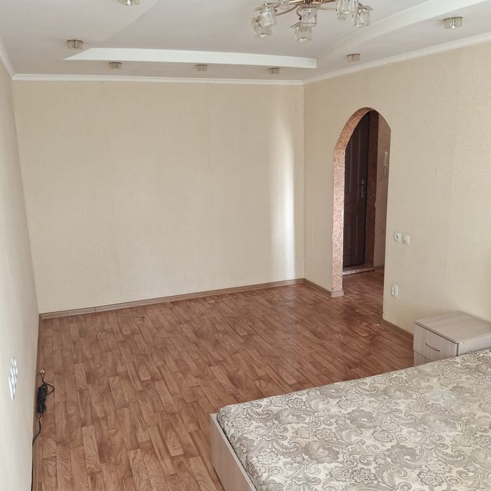 Продам 1ком.квартиру район Айсберга.
