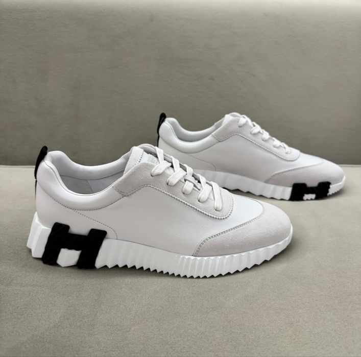 Adidași   BăHERMES