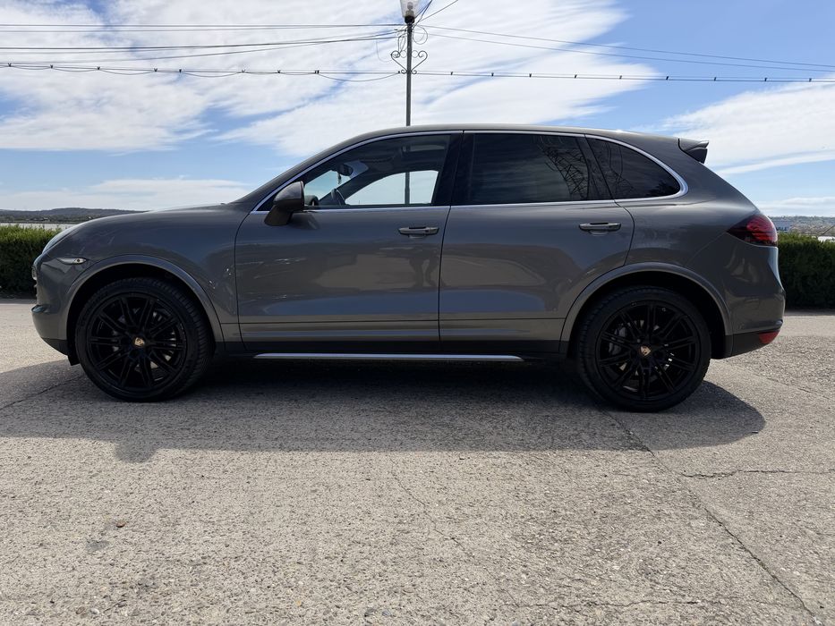 Porche Cayenne S