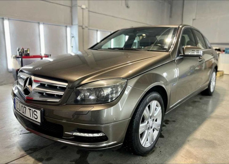 Vand Mercedes-Benz C Class 220CDI Motor defect OM651 BlueEfficiency 2010 sedan 170 cai W204