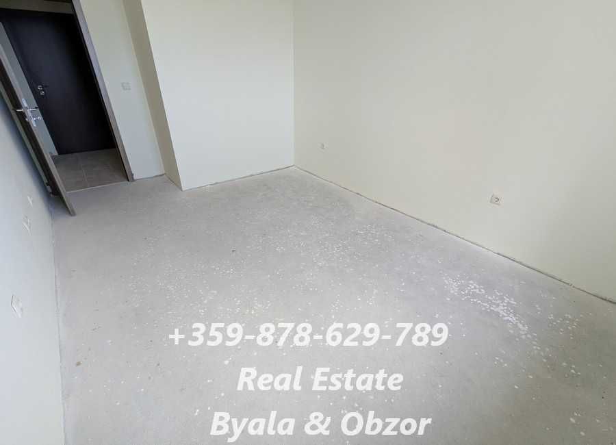 Нов двустаен апартамент с морска гледка в гр.Бяла