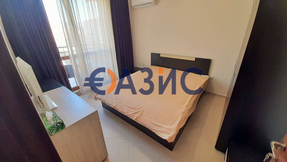 Продава се Тристаен апартамент в к.к. Слънчев бряг - 70 кв.м за 1643 €/кв.м - Снимка #9