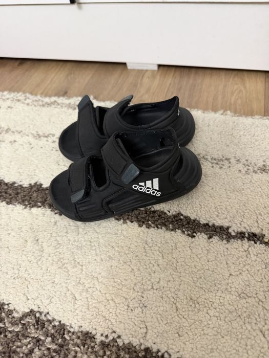Adidas kids сандалики