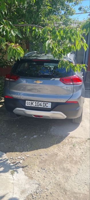 Продам Chevrolet tracker 2 premier 2023
