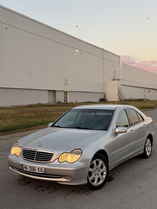 MERCEDES-BENZ C-Class 2002 — imagine 2