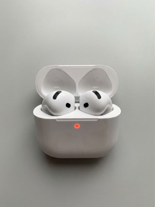 Apple AirPods 4 ANC оригинал, б/у, с коробкой