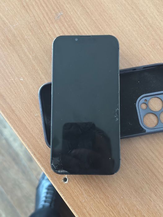 iPhone 13 Pro, хорошее состояние. Всё работает, без проблем.