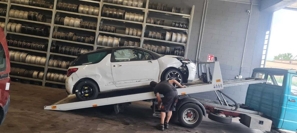 Ситроен  DS3  1.6 HDI 9H05 2012 г.  – само на части