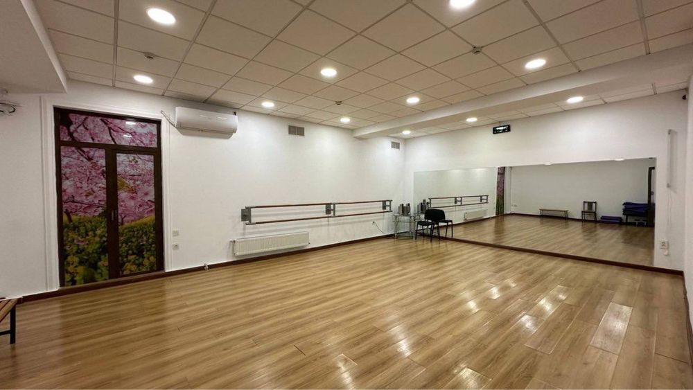 гостиница Ramada Ул Абдула Кадыри ПРОДАЁТСЯ НЕЖИЛОЕ ПОМЕЩЕНИЕ 695м2