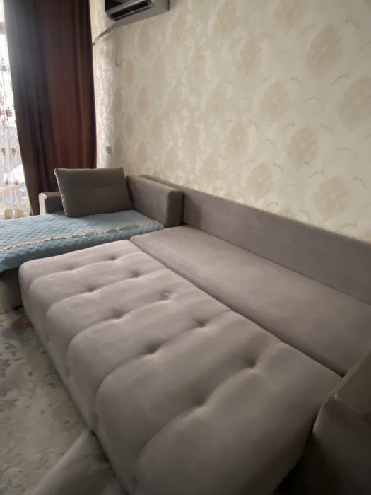 Диван в хорошем состоянии!