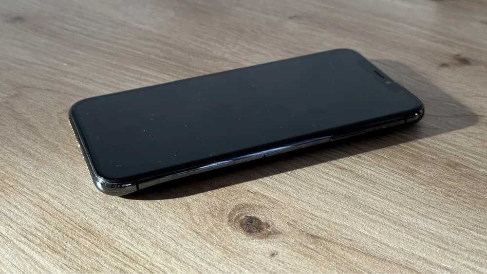 Iphone X  64 GB Space Gray  liber in orice retea