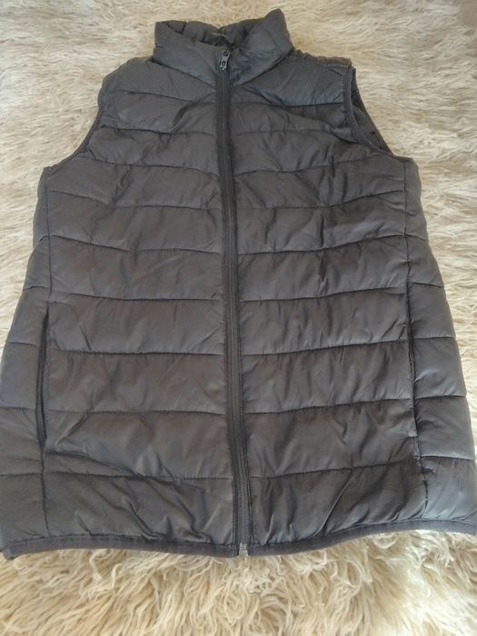 Зимно яке размер М/Л черен цвят като ново парка грейка