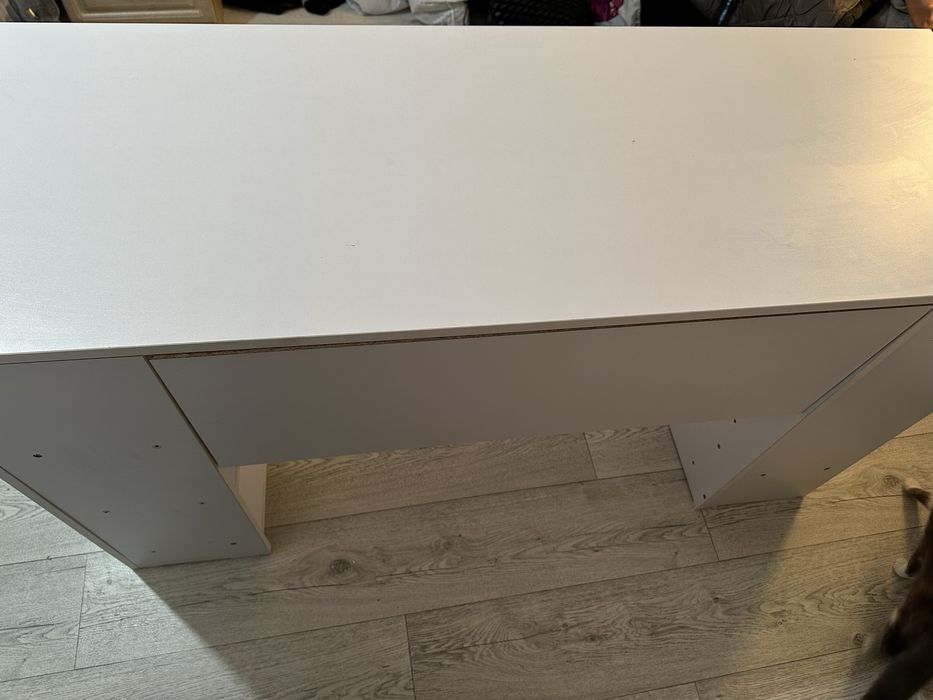 Продаю компьютерный стол