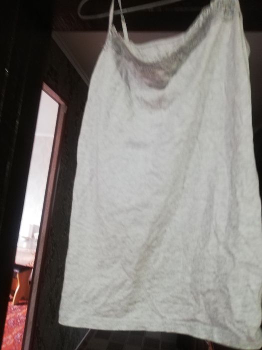 Продам лёгкие кофточки и