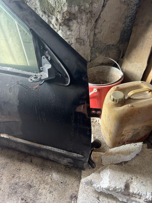 Двери и капот ниссан