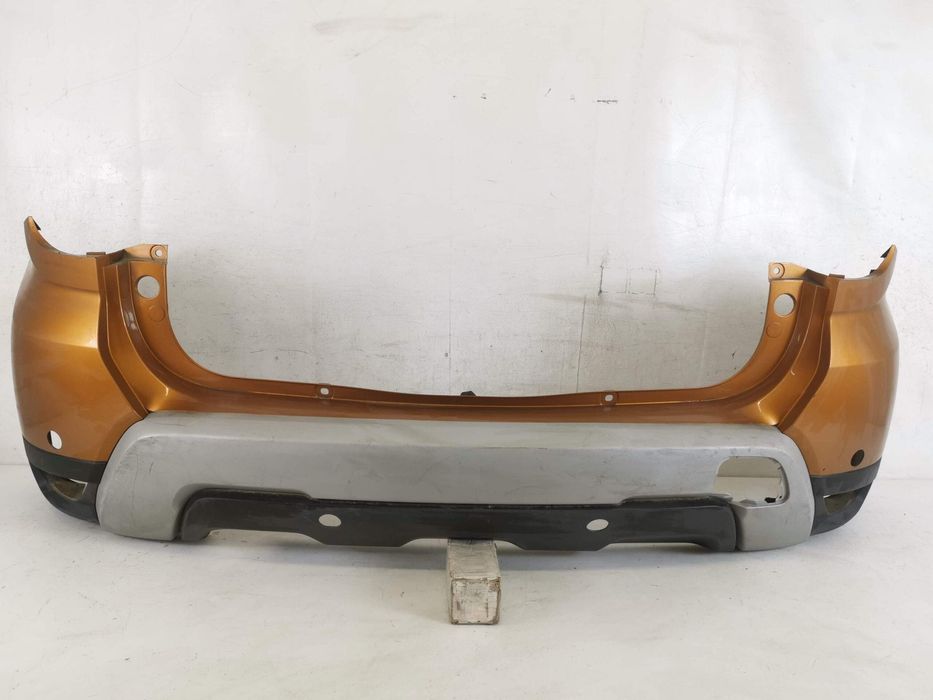 Задна броня Дачия Дустер 2 / Dacia Duster 2 [ - ] Оригинална в добро с