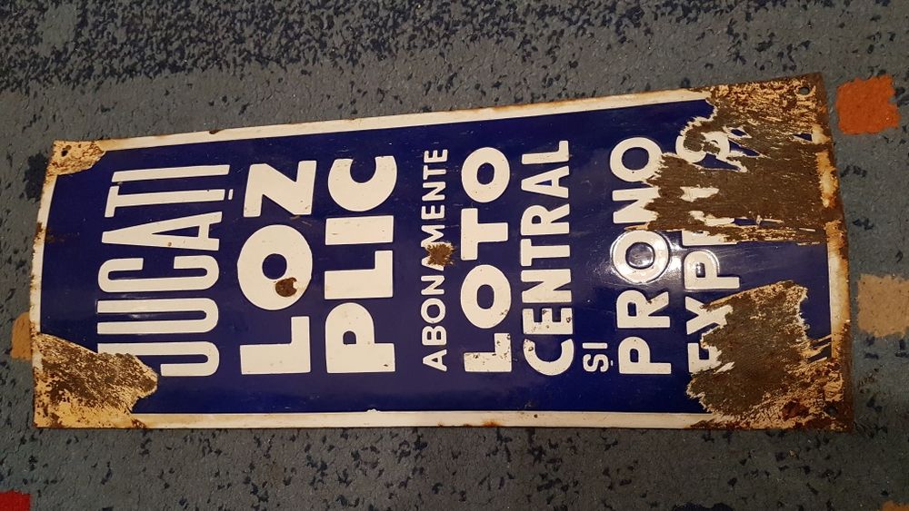 Reclama veche emailata comunistă