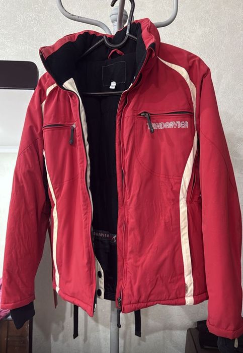 Куртка с капюшоном