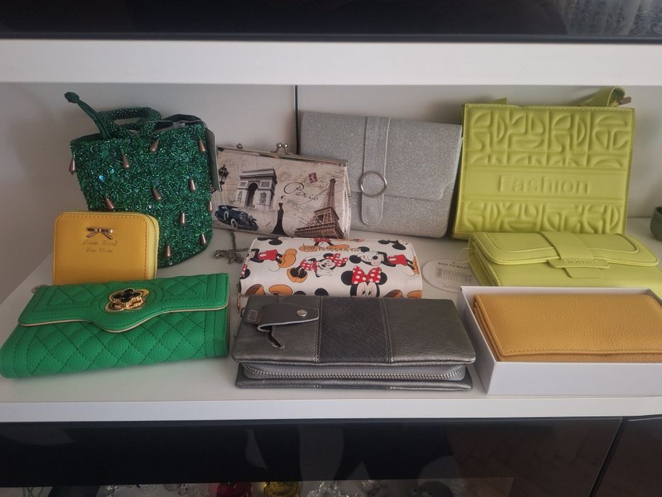 Дамски портмонета и чанти нови