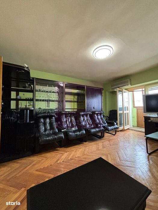 Apartament 3 camere Decebal stradal