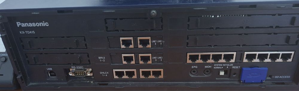 Телефонна централа Panasonic KX-TDA15
