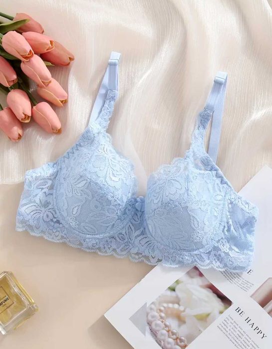 90/95C лот 2бр нови сутиена