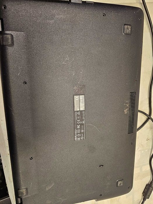 Asus F751S "17 display Laptop