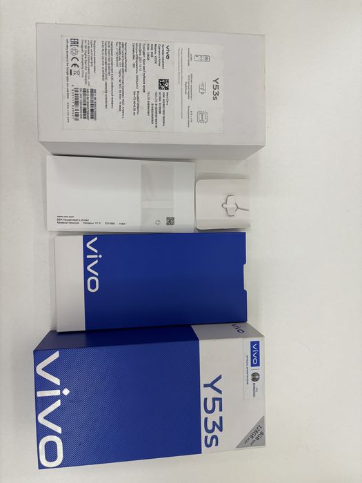 Смартфон VIVO Y53s