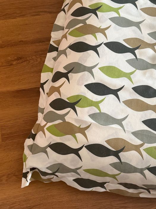 Пуф за сядане с калъф с рибки + декоративна възглавница